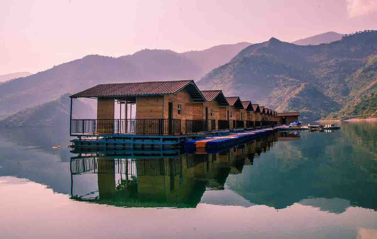 Book Dehradun to Tehri taxi