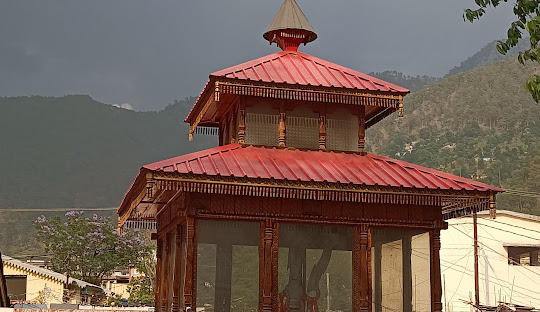 Dehradun to Uttarkashi cab